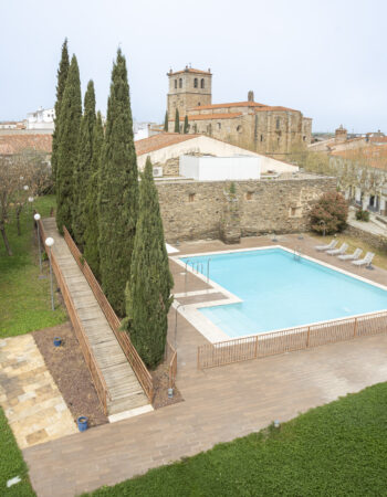 Hospedería Puente de Alconétar